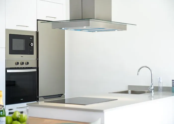 Bimba's * بويرتو ذيل كارمين