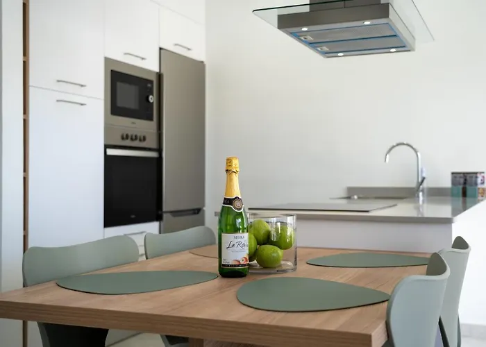 Bimba's * بويرتو ذيل كارمين